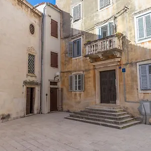  Apartament Boutique Forum